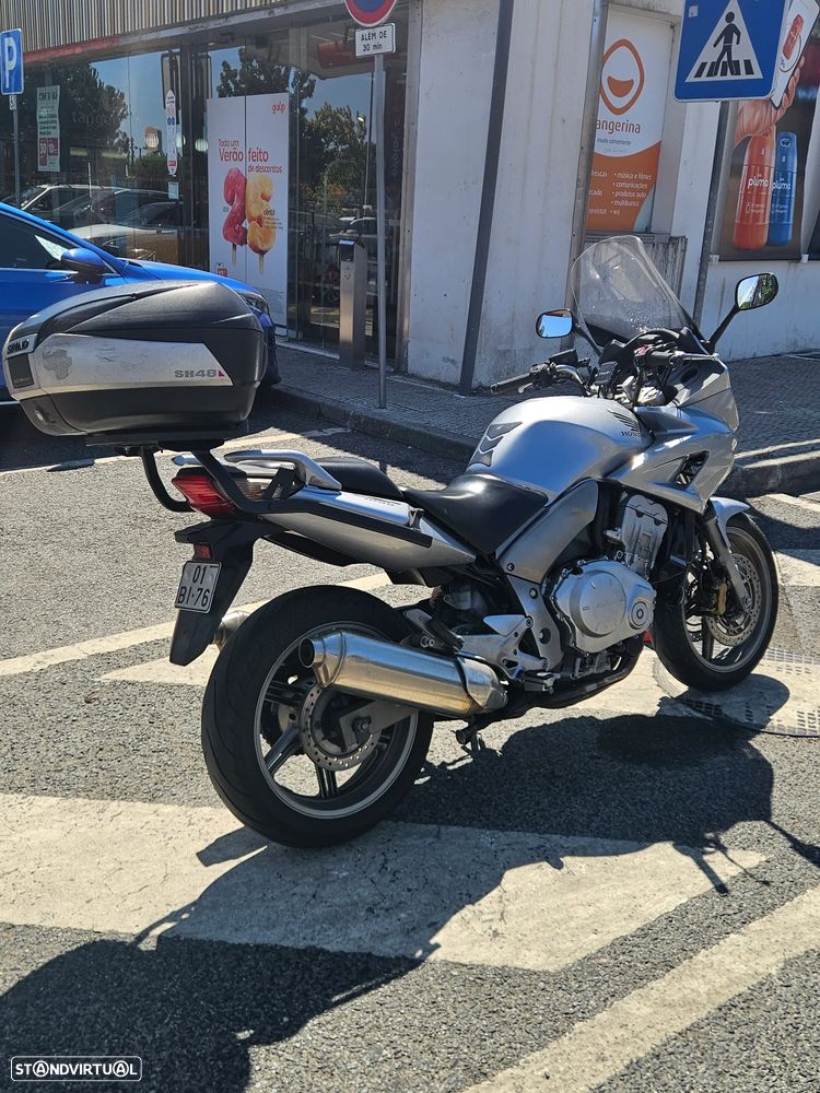 Honda CBF - 4