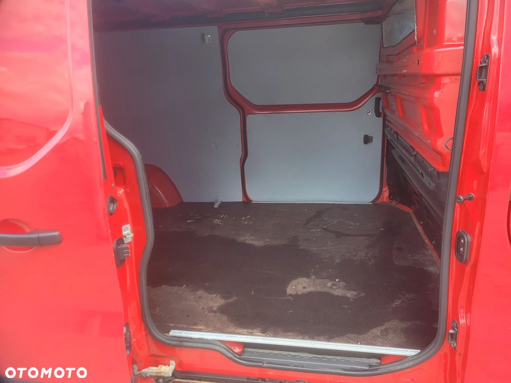 Renault Trafic - 14