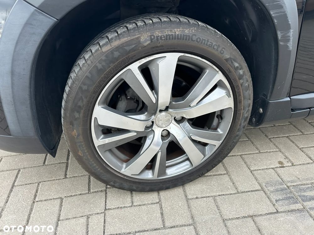 Peugeot 2008 - 30