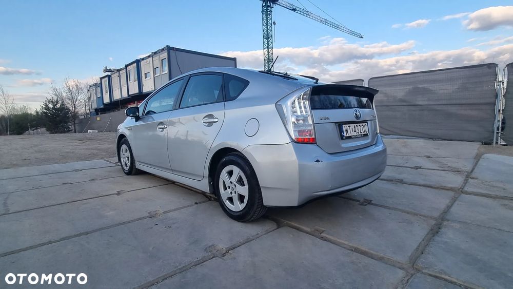 Toyota Prius 1.8 HSD Active - 7