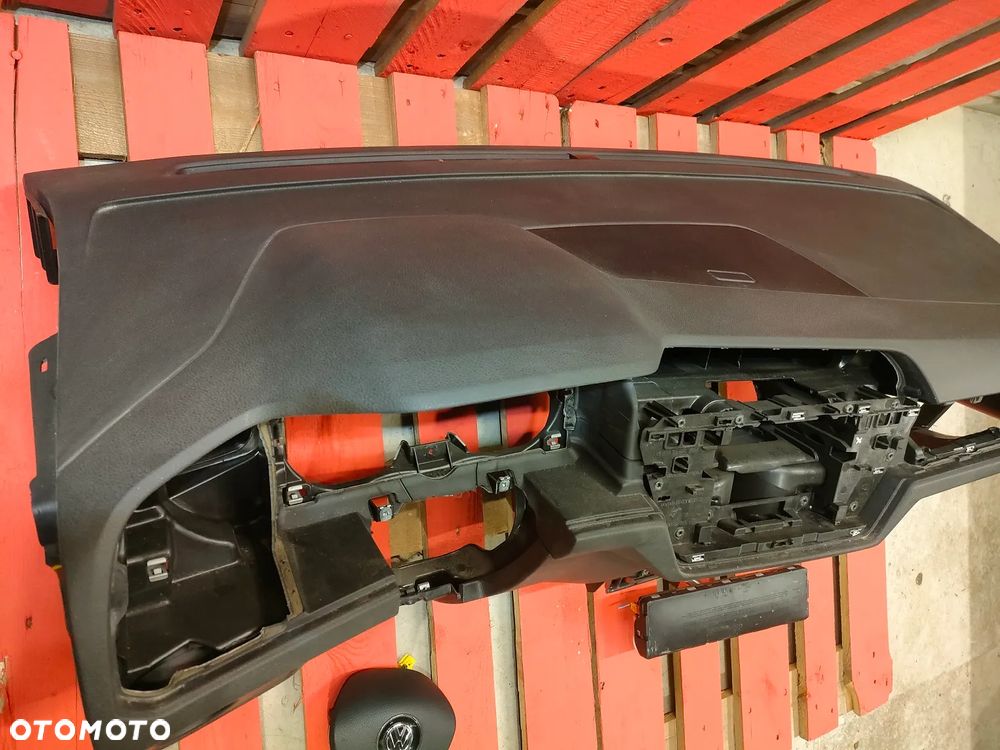 VW VOLKSWAGEN TOURAN 2016- DESKA ROZDZIELCZA konsola kokpit pulpit poduszki airbag pasy KOMPLET ORYGINALNY - 2