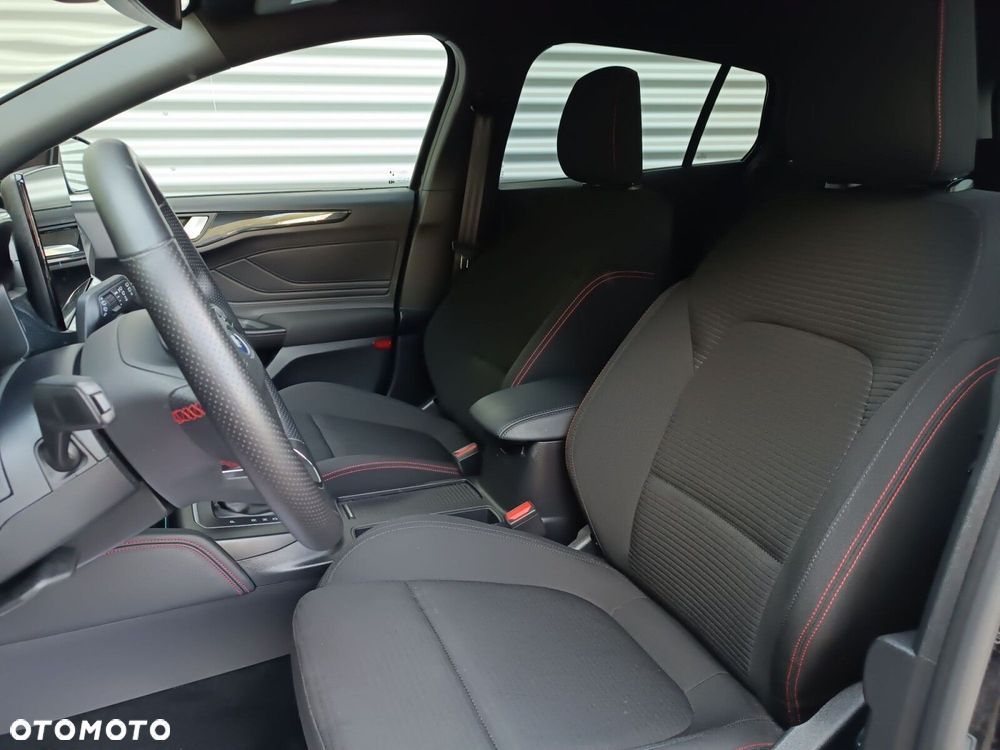 Ford Focus 1.0 EcoBoost mHEV ST-Line X - 21