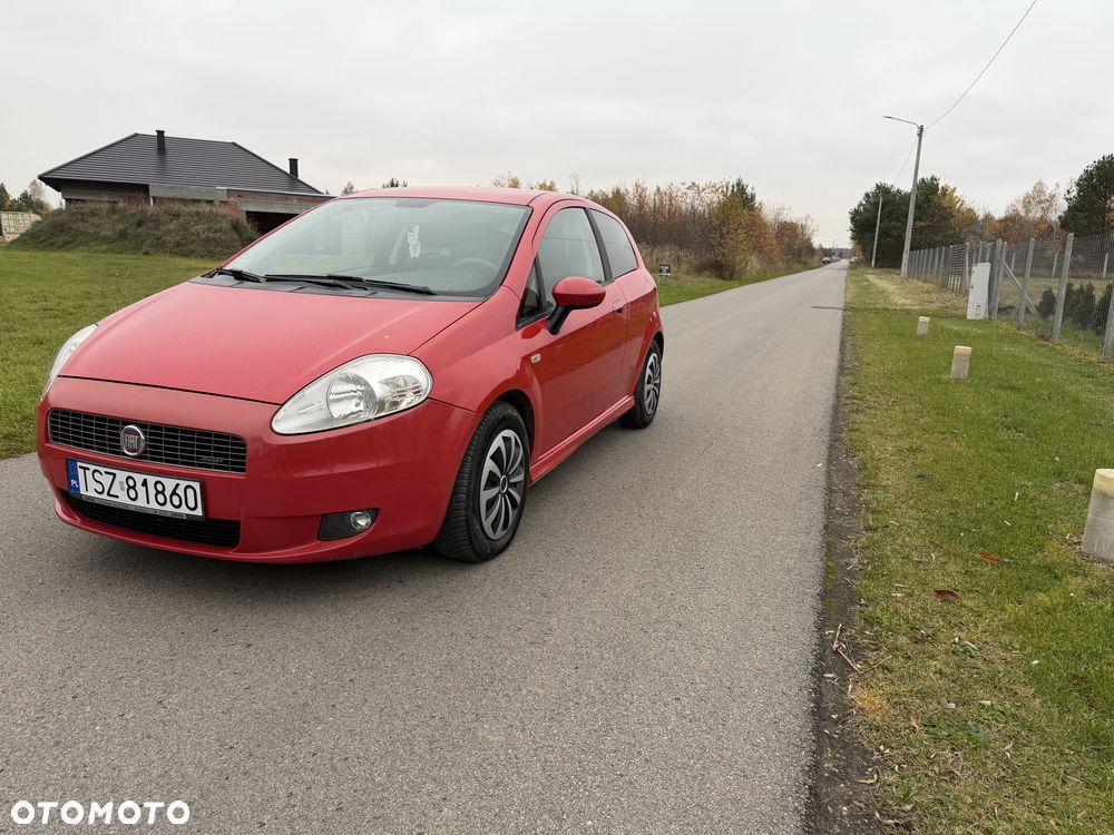 Fiat Grande Punto 2008 photo 3