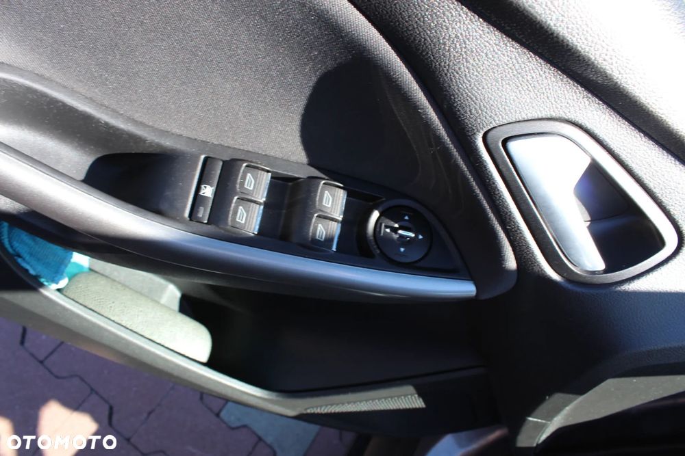 Ford Focus 1.6 TDCi Trend - 12