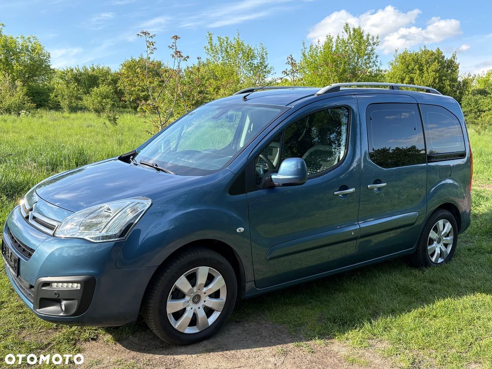 Citroën Berlingo Multispace BlueHDi 120 S&S SHINE - 4