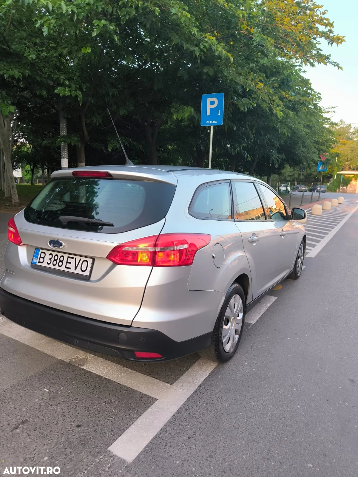 Ford Focus 1.5 TDCi Powershift Titanium - 7