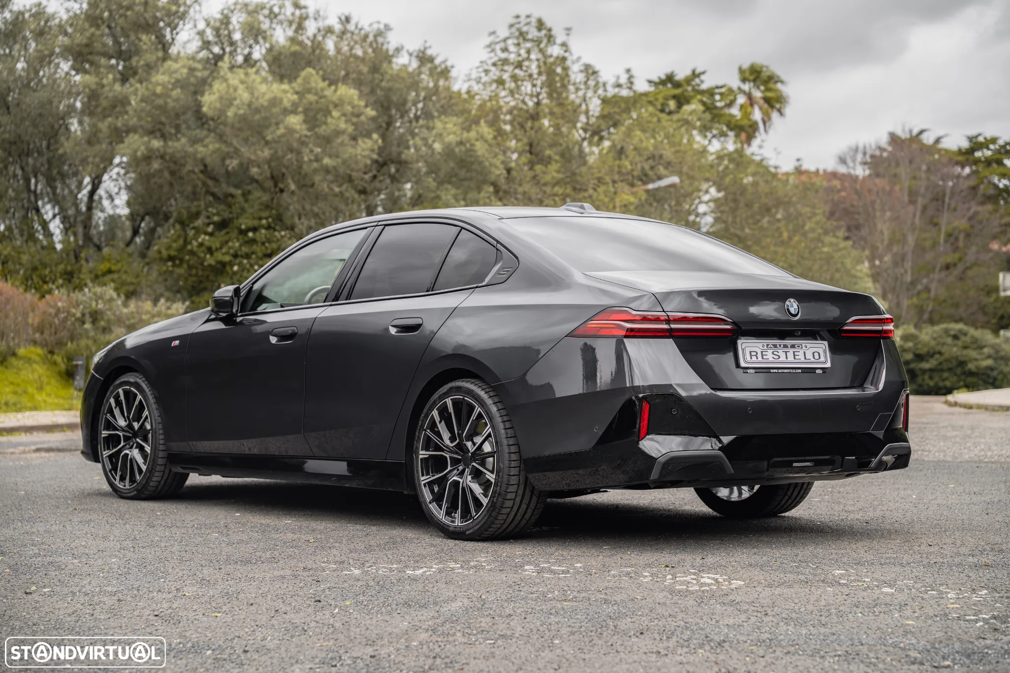 BMW 520 d Pack Desportivo M - 2