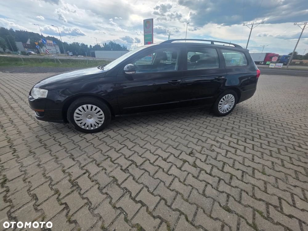 Volkswagen Passat 2.0 TDI DPF Comfortline - 4