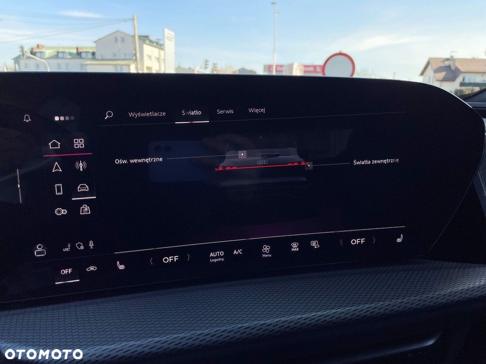 Audi Q5 Sportback - 32