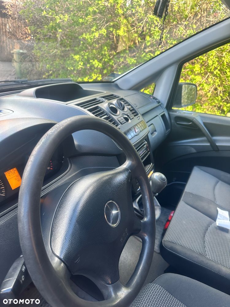 Mercedes-Benz Vito - 10