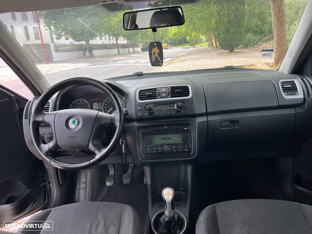 Skoda Fabia Break 1.4 Elegance - 10