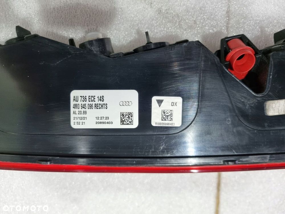 LAMPA TYLNA PRAWA ZDERZAK AUDI Q7 4M0945096 - 3