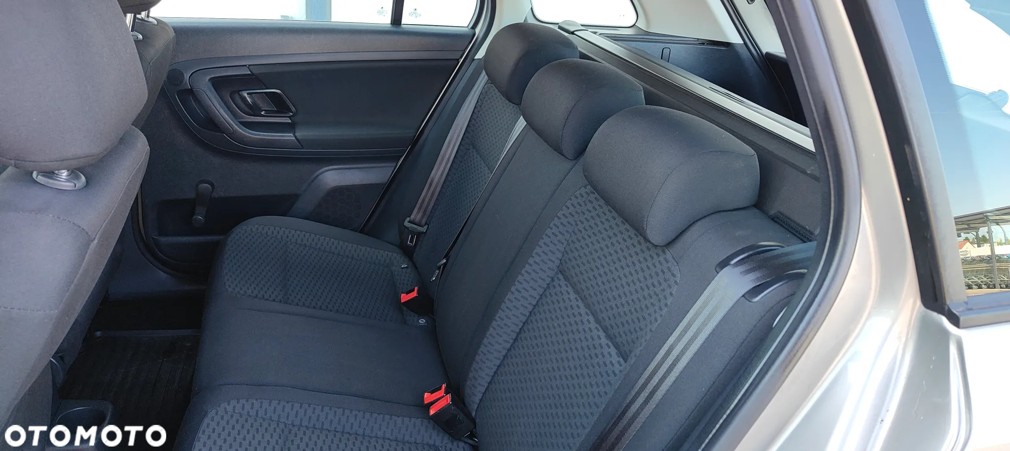 Skoda Fabia 1.2 TSI Elegance Plus - 29
