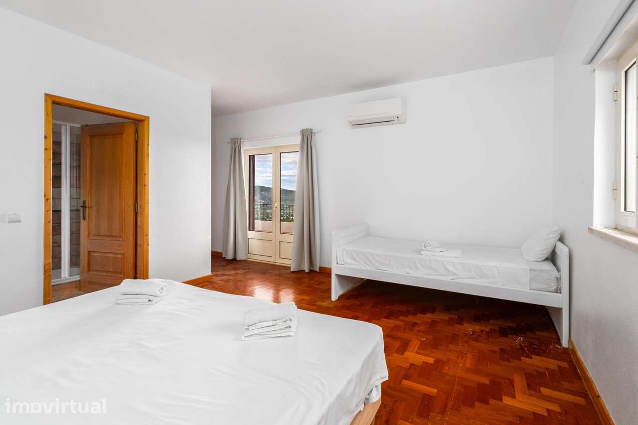 Moradia de 3 quartos+Cave com Piscina e Vista Panorâmica Mar e... - Grande imagem: 5/22