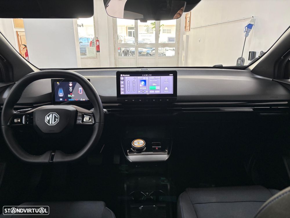 MG MG4 64 kWh Comfort - 10