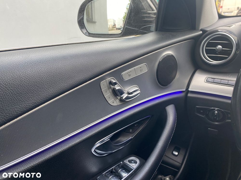 Mercedes-Benz Klasa E 200 9G-TRONIC - 15
