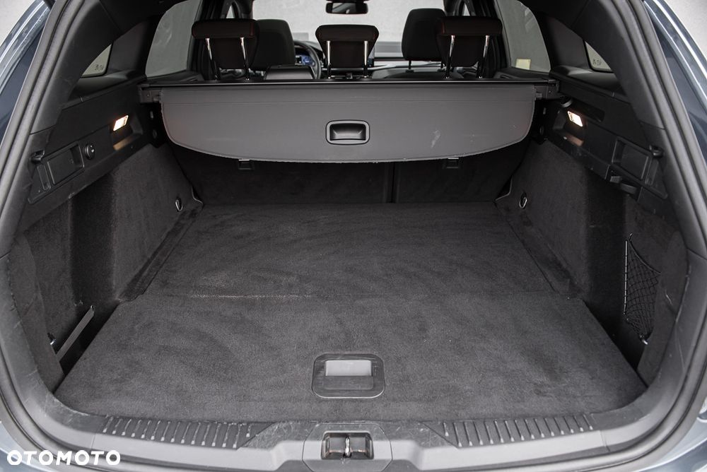 Ford Focus 1.5 EcoBlue Start-Stopp-System ST-LINE - 34