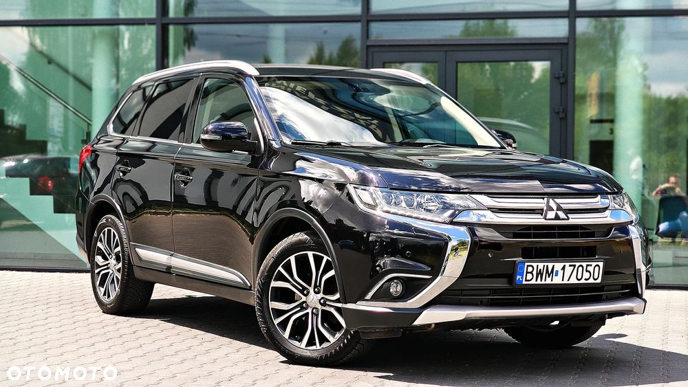 Mitsubishi Outlander - 1