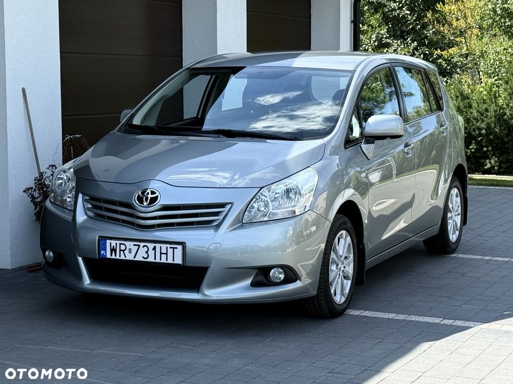 Toyota Verso 1.8 Edition - 1