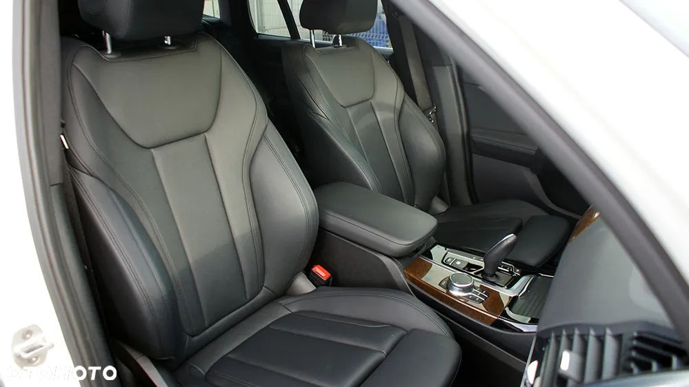 BMW X3 xDrive30i GPF Advantage sport - 22