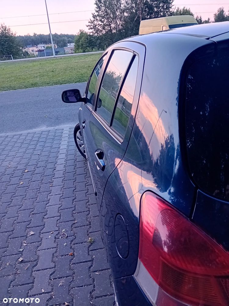 Toyota Yaris 1.33 VVT-i Sol - 10