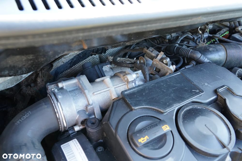 Volkswagen Caddy - 22