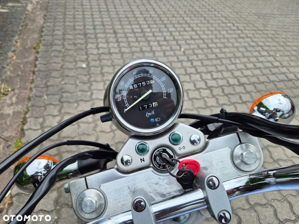 Suzuki Marauder - 8
