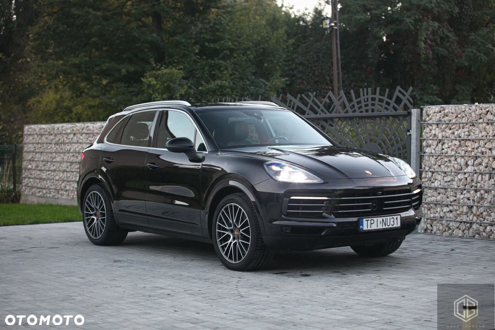Porsche Cayenne - 35