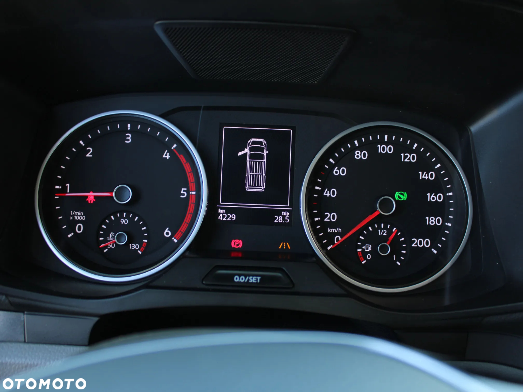 Volkswagen Crafter 35 - 11