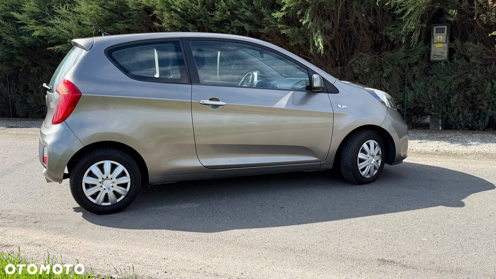 Kia Picanto 1.0 L - 22