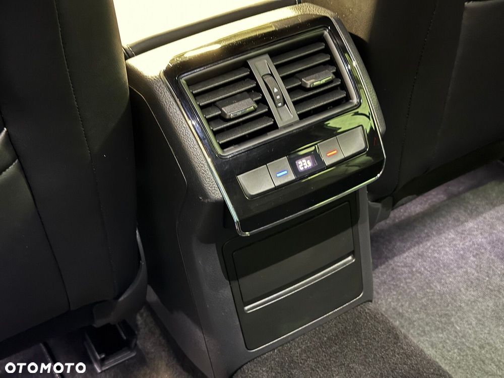 Skoda Superb 2.0 TSI 4x4 Sportline DSG - 26