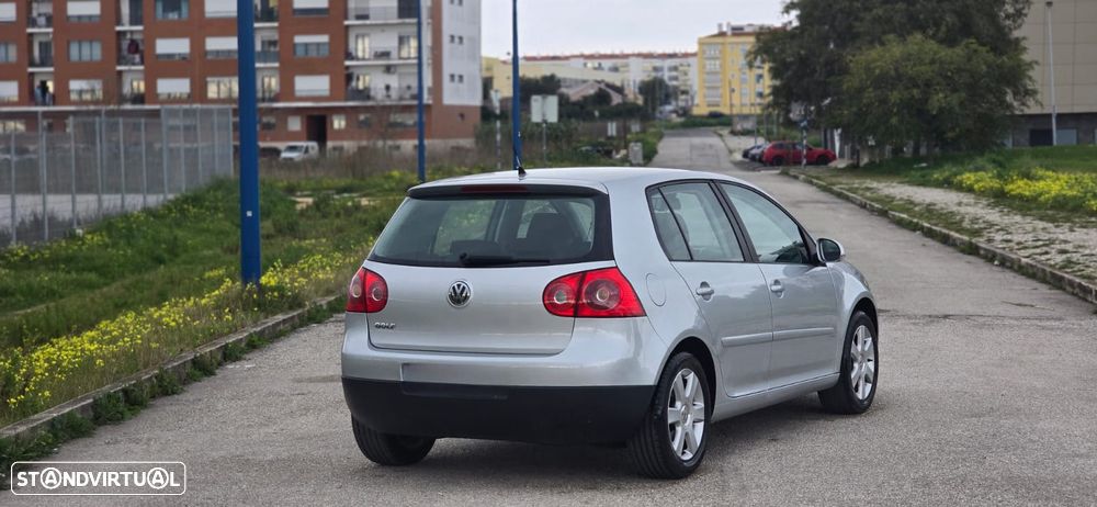 VW Golf 1.4i Confortline - 5