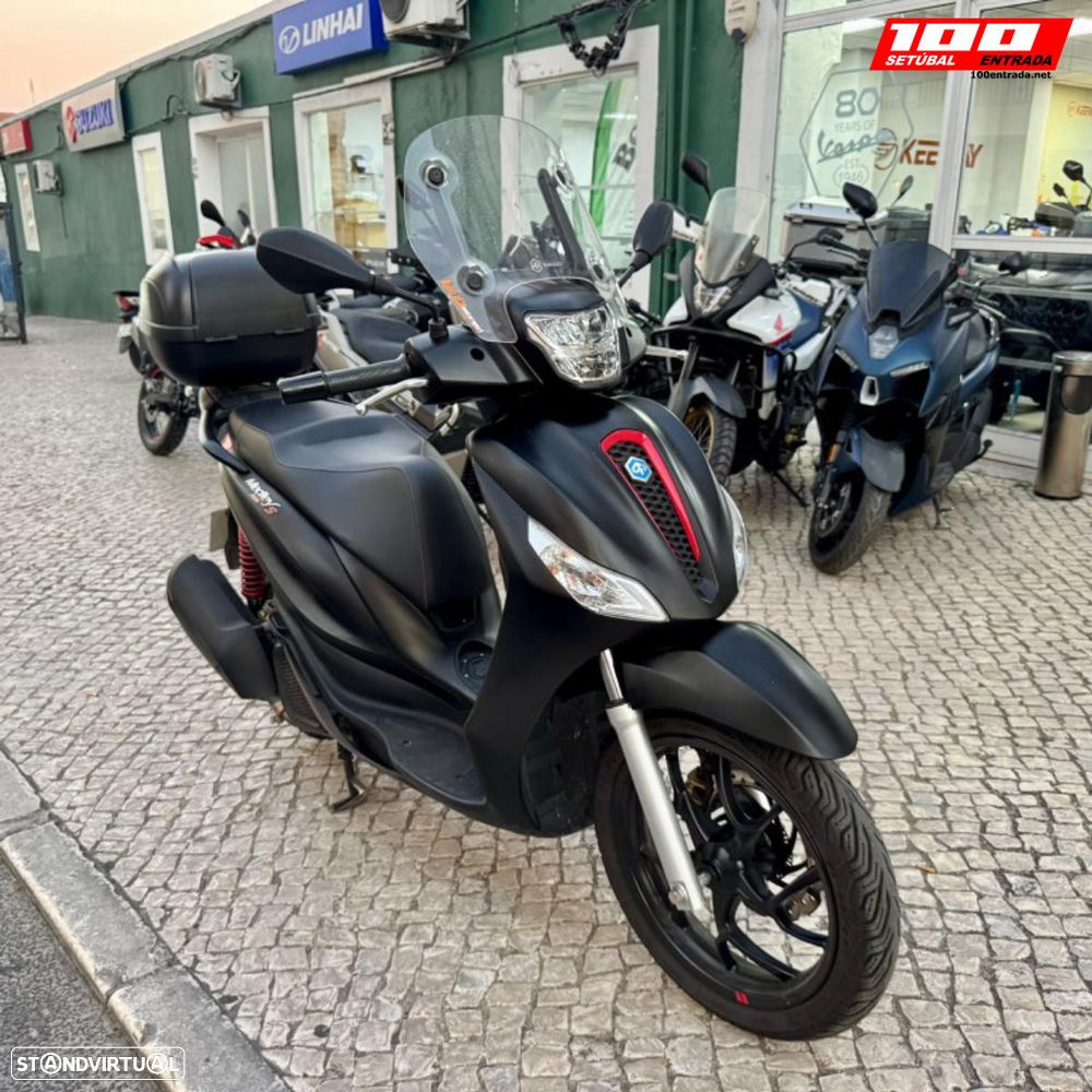 Piaggio Medley 125 - 30