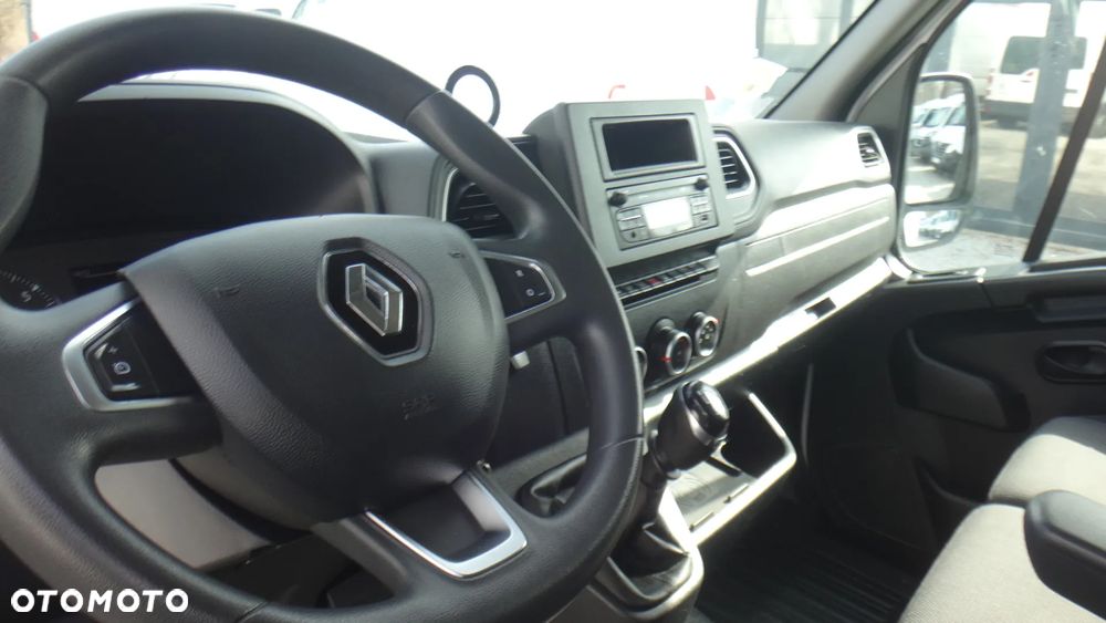 Renault Master - 13
