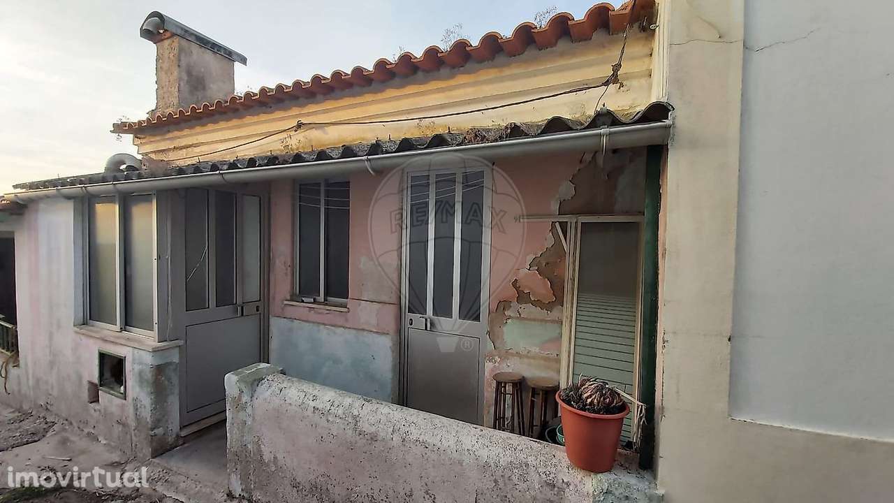 Moradia T2 para venda - Grande imagem: 2/13