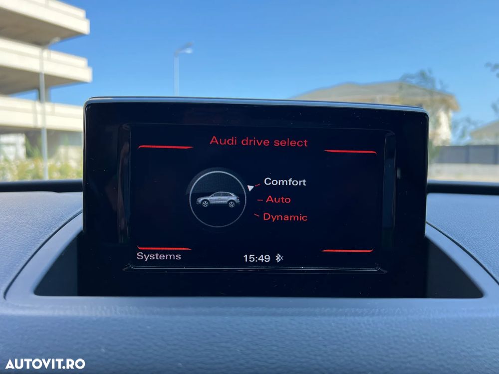 Audi Q3 2.0 TFSI Quattro S tronic - 23