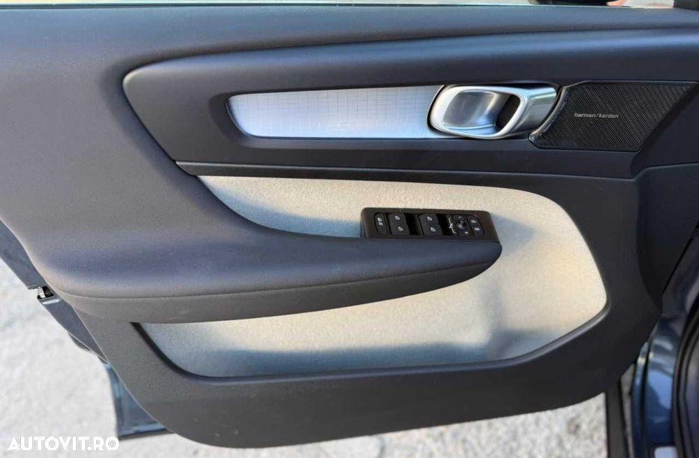 Volvo XC 40 - 16