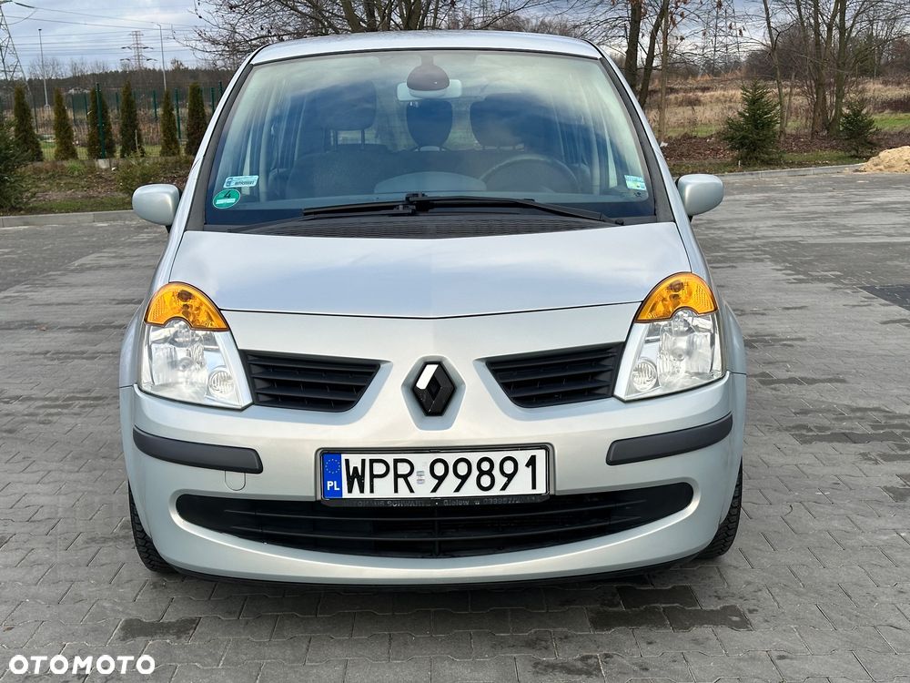 Renault Modus 1.6 16V Privilege - 15