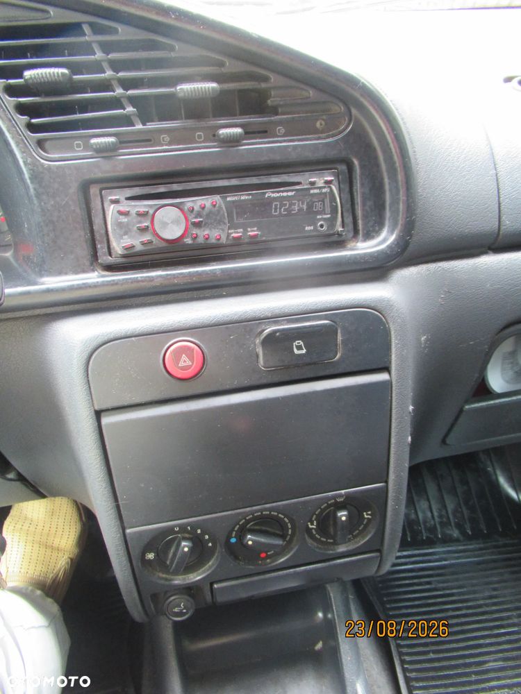 Peugeot Partner Combispace 1.9 D - 14