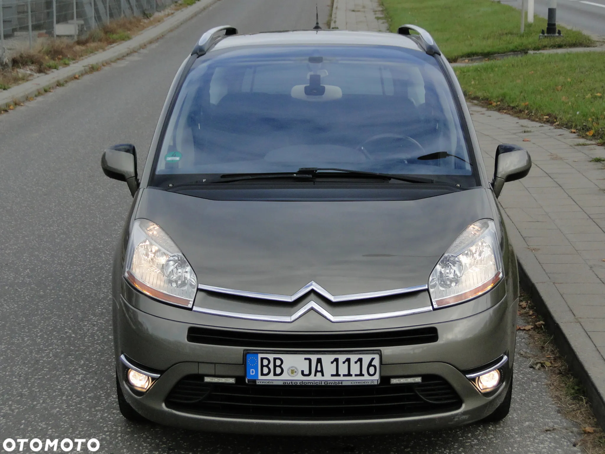 Citroën C4 Grand Picasso 2.0 HDi Impress Exclusive - 2