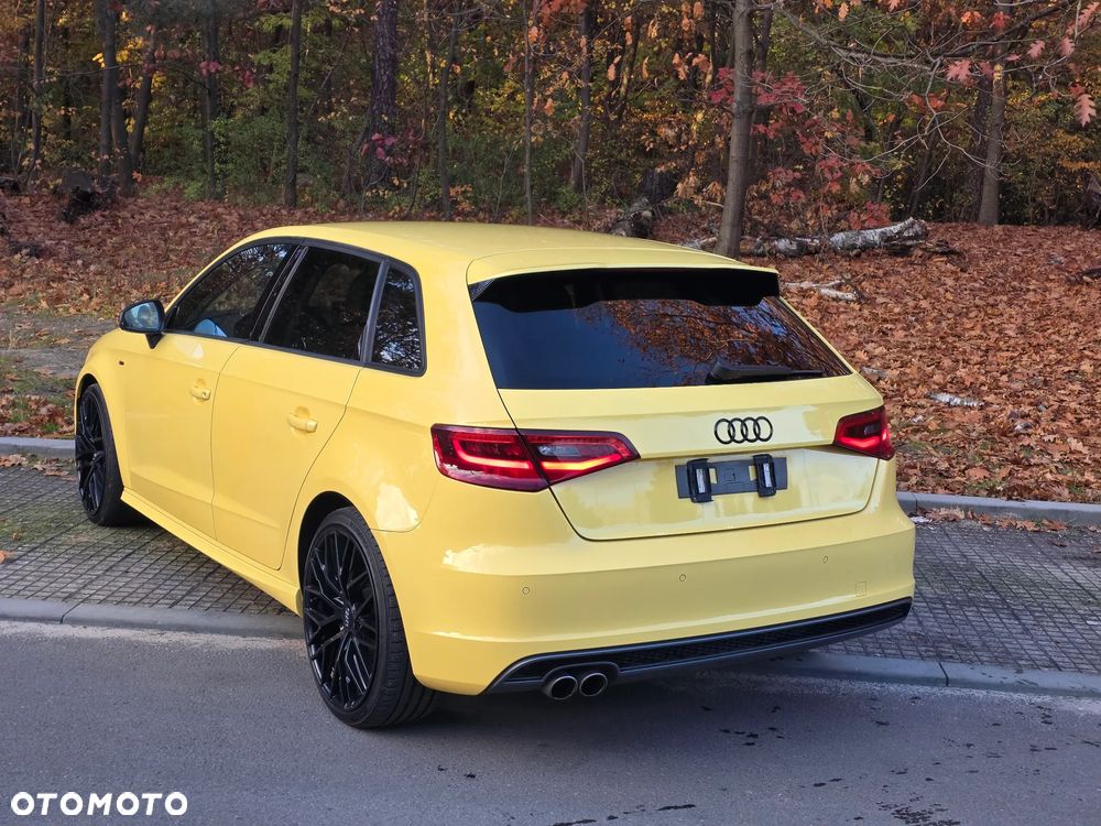 Audi A3 Sportback 2.0 TDI S tronic S line Sportpaket - 9