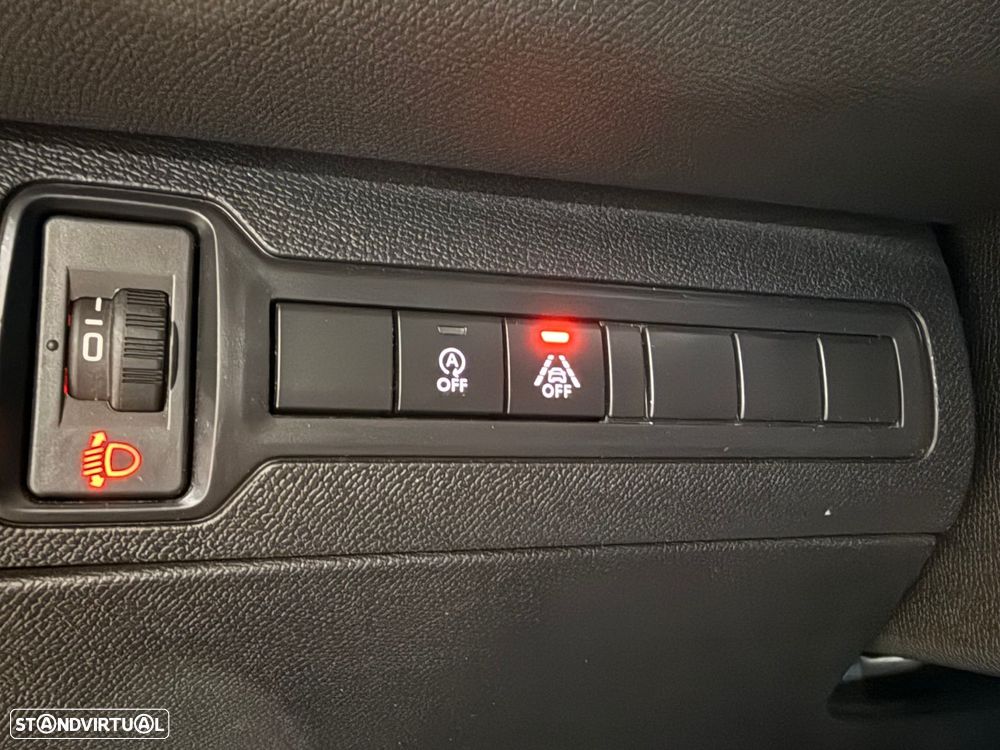 Peugeot 308 1.2 PureTech Style - 24