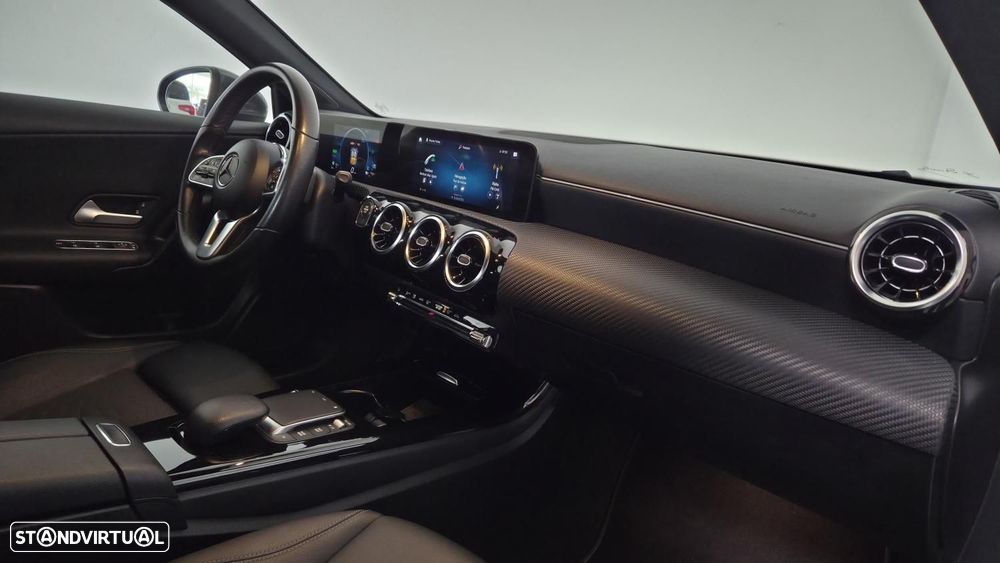 Mercedes-Benz A 250 - 10