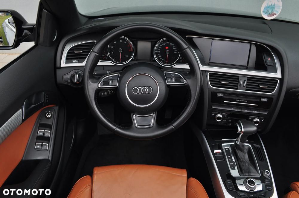 Audi A5 Cabrio 2.0 TFSI quattro S tronic - 20