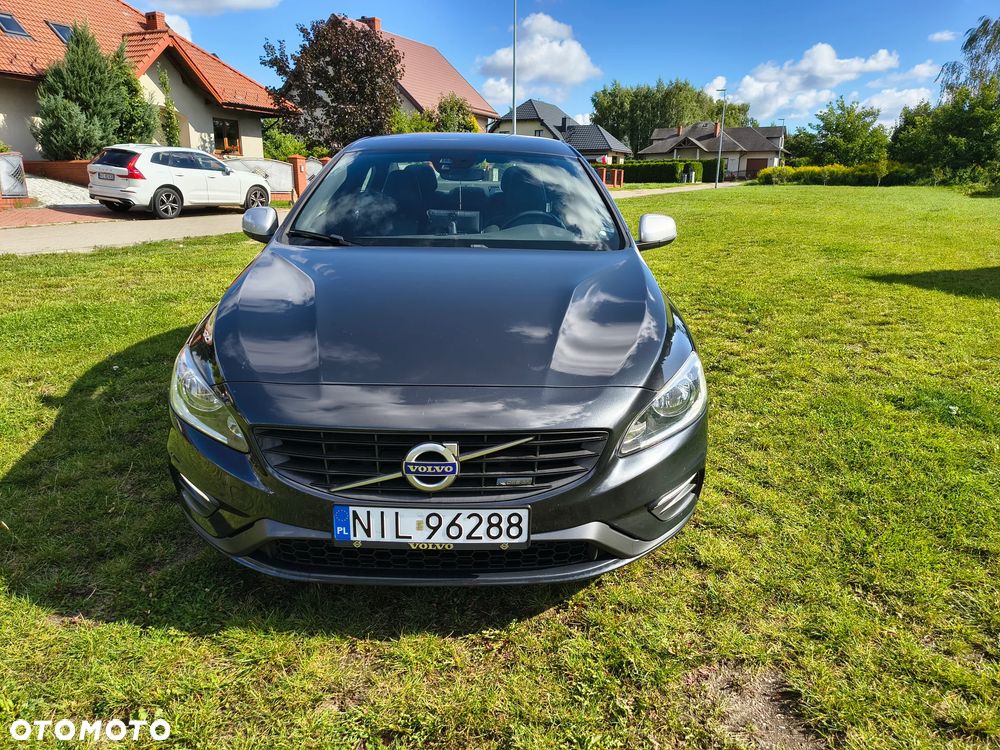 Volvo S60 D4 Drive-E Momentum - 3