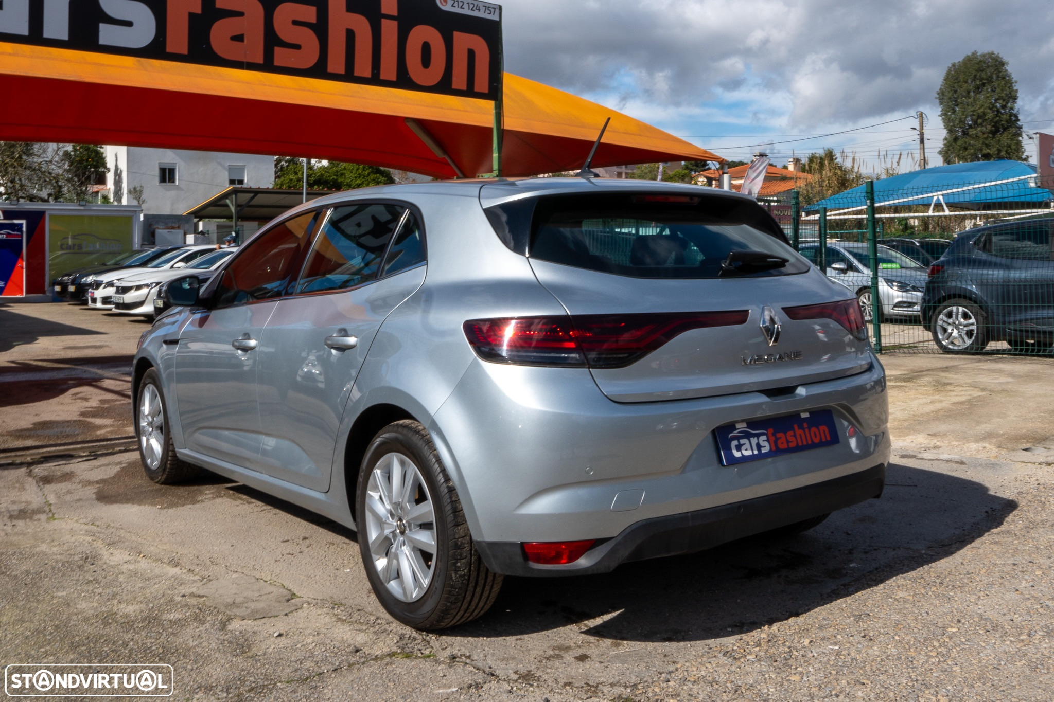 Renault Mégane 1.5 Blue dCi Intens - 7