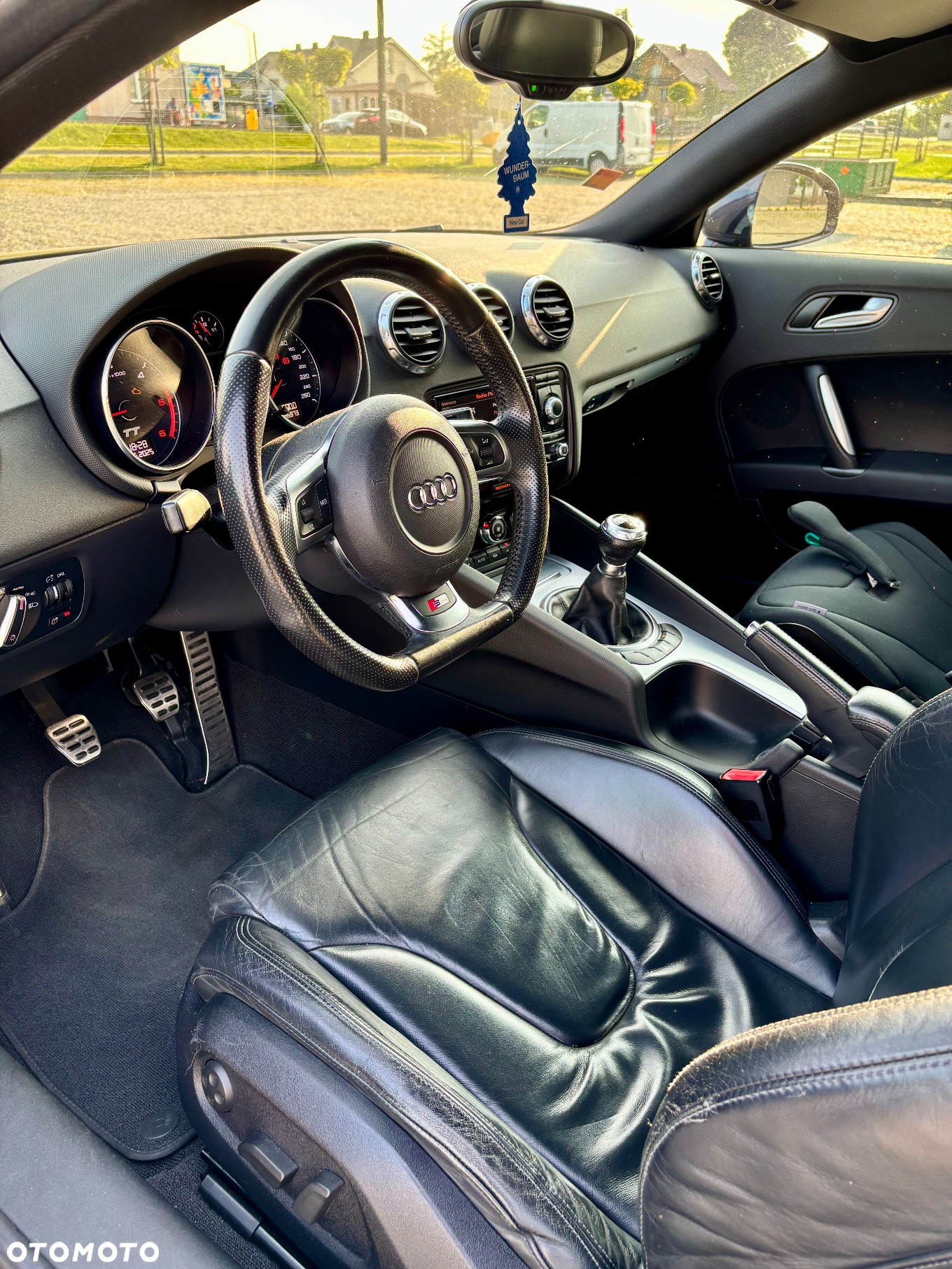 Audi TT Coupe 2.0 TDI quattro - 13