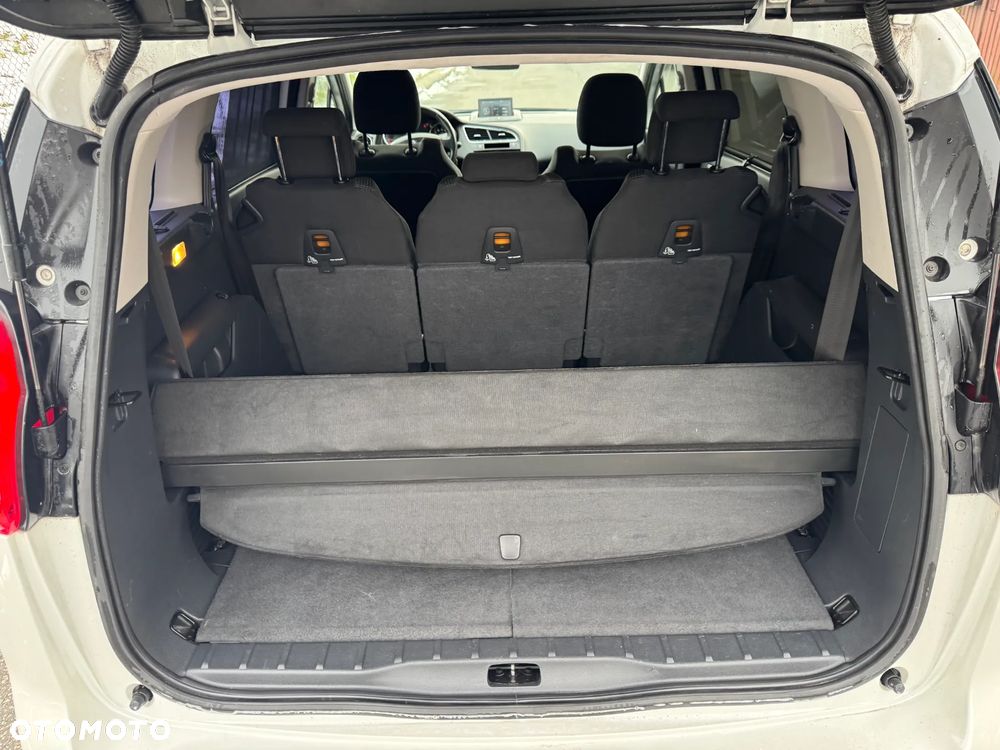 Peugeot 5008 HDI 150 Active - 7