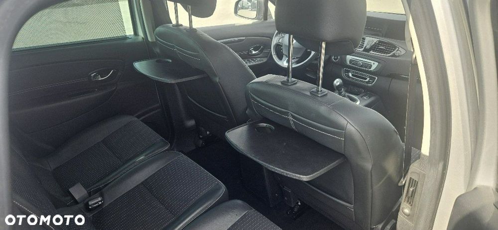 Renault Scenic - 21