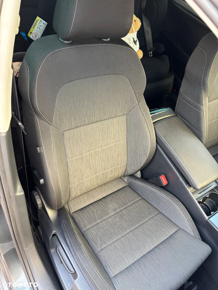 Skoda Superb 2.0 TDI Ambition - 23
